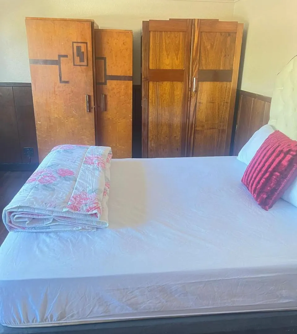 Triple S Guest House Κέιπ Τάουν